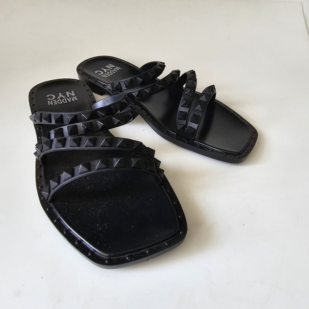Madden NYC Flat Slide Womens Black Studded Square Toe Jelly Sandals 6